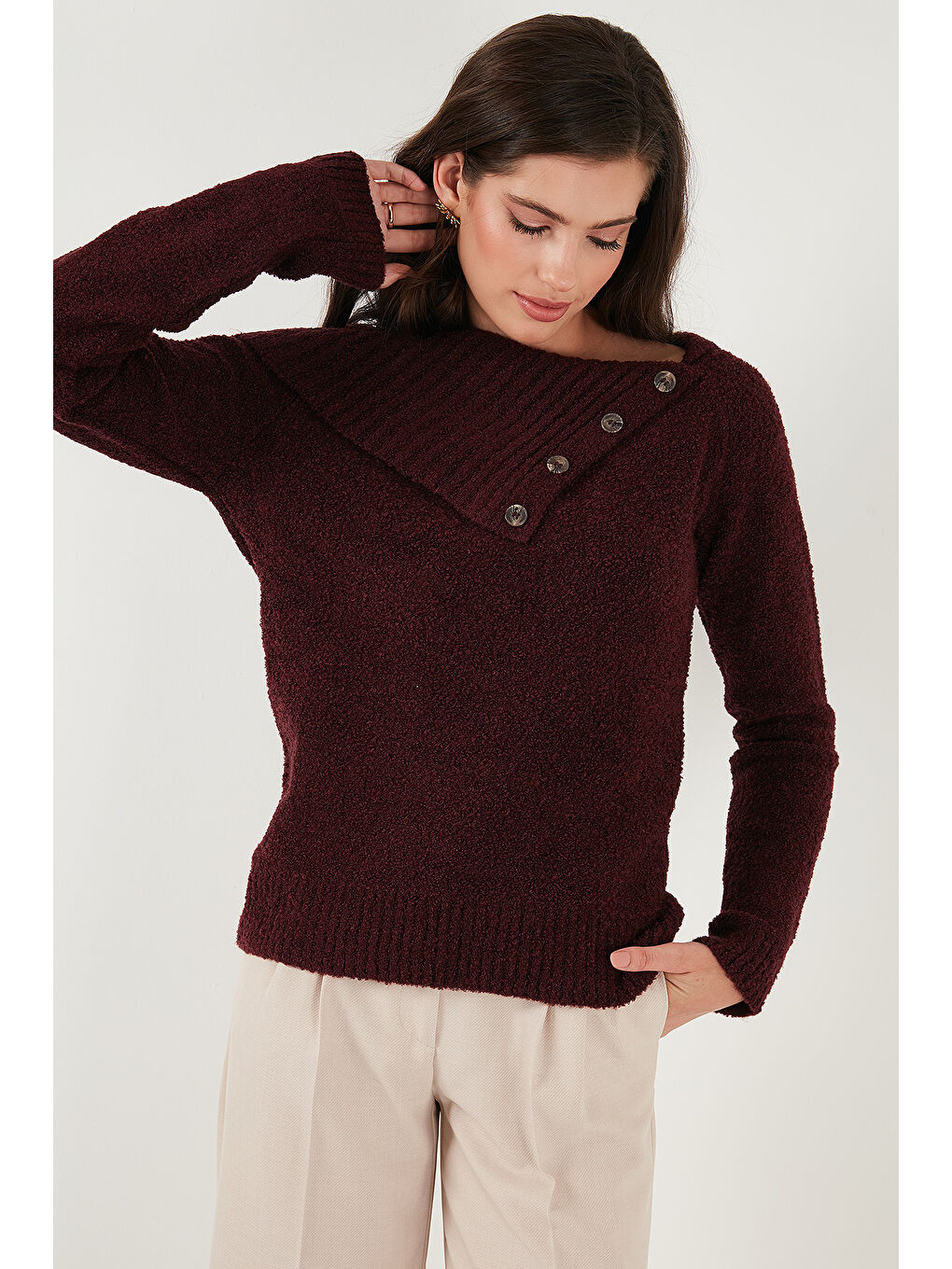 Bordo Premium Regular Fit Kayık Yaka Düğme Detaylı Kazak 680KZ002563-5