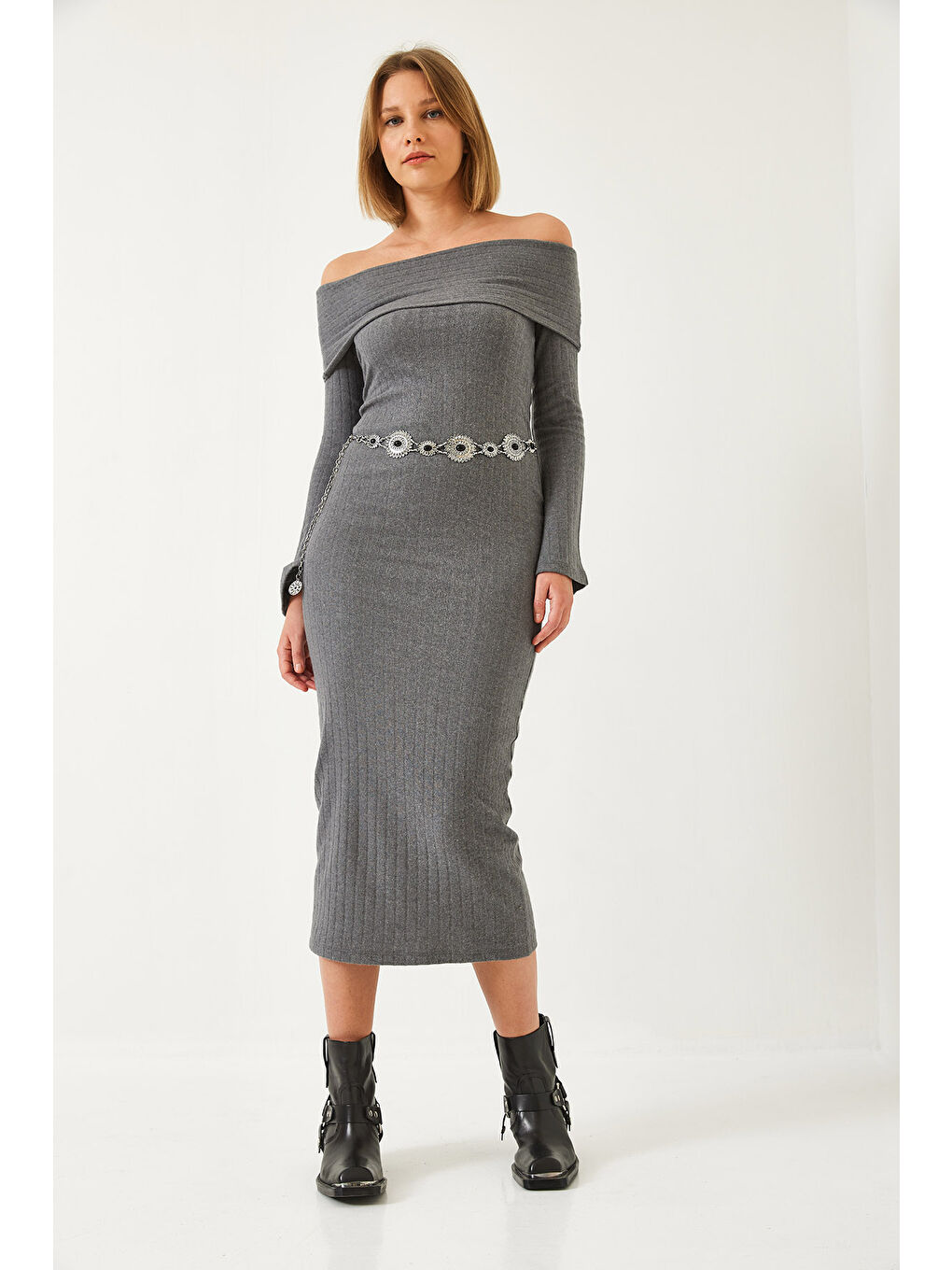 Antrasit Kadın Madonna Yaka İspanyol Kol Fitilli Elbise-2