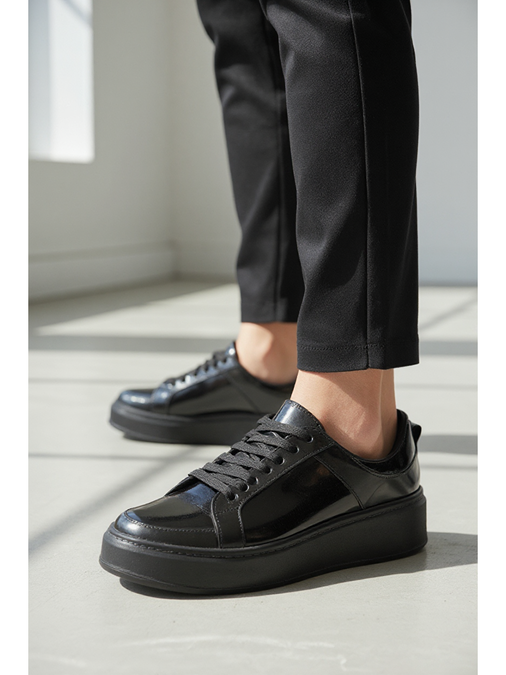 Siyah Kadın Spor Ayakkabı V274728004-1