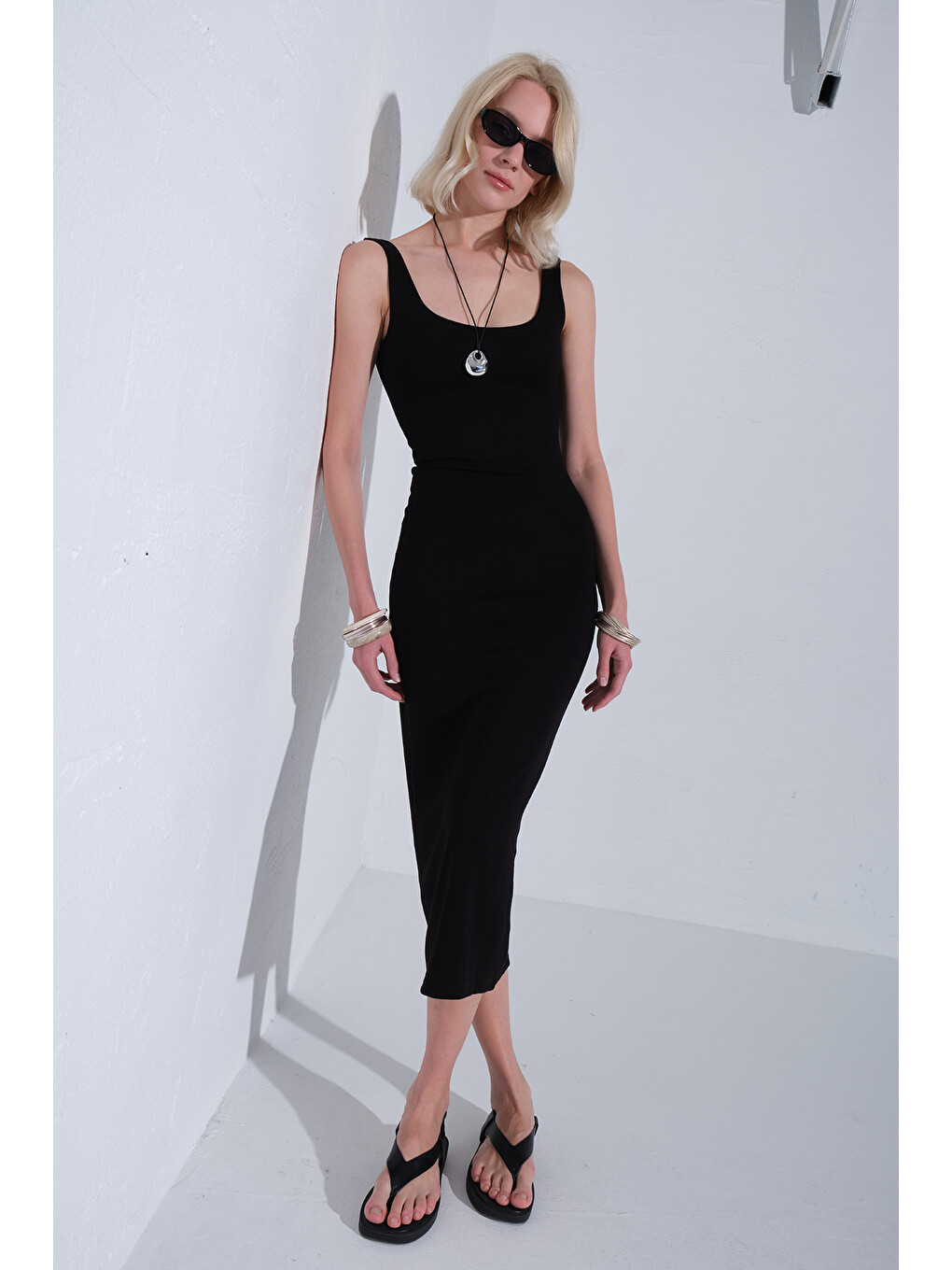 Siyah Örme Soft Touch Premium Geniş Askılı Örme Midi Elbise @Calabria-5