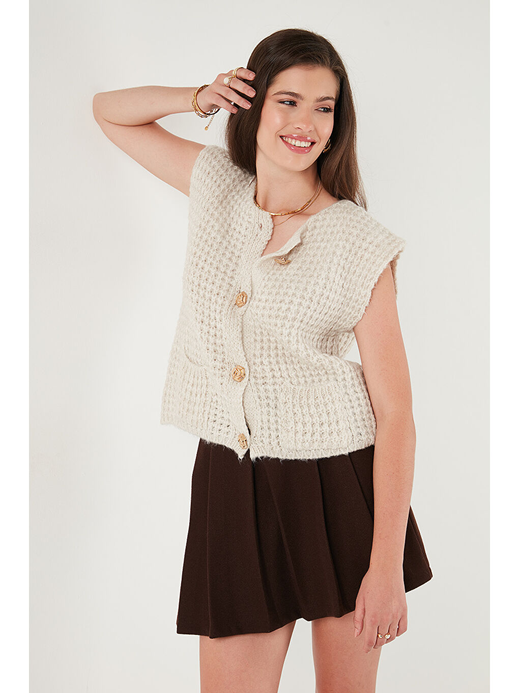 Bej Premium Oversize Fit Bisiklet Yaka Düğmeli Örgü Yelek 680YL1416-3