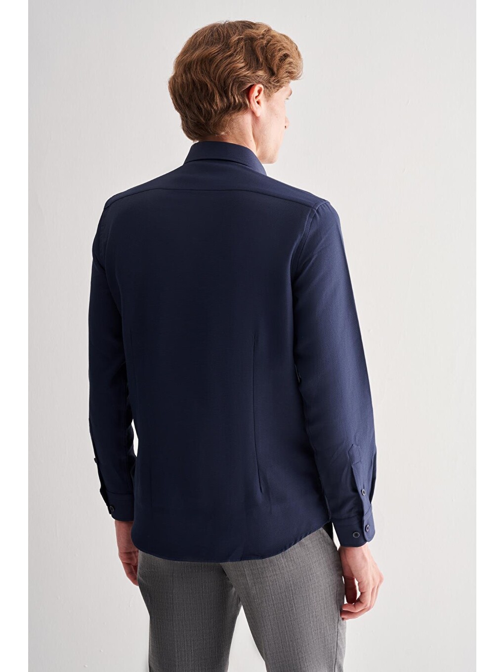 Koyu Lacivert Perfetto Düğmeli Yaka Uzun Kol Cepsiz Slim Fit Cls Gömlek 1004255173-4