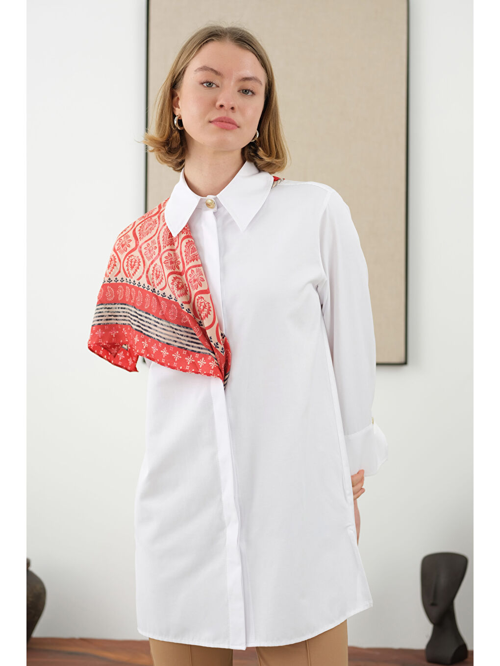 Geniş Manşetli Gömlek Beyaz-3