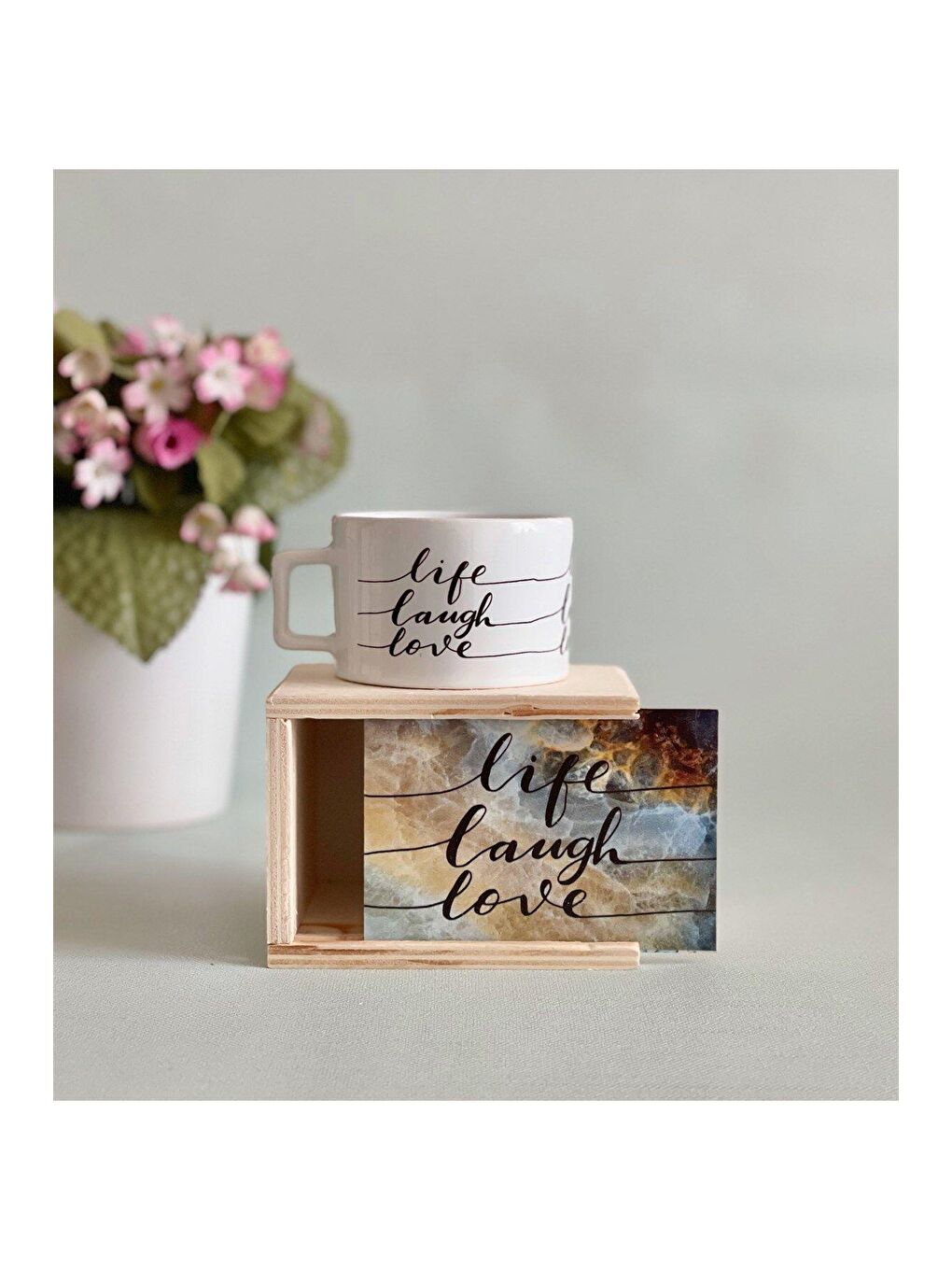 Karışık Life Loung Love Tasarımlı Kutulu Kupa