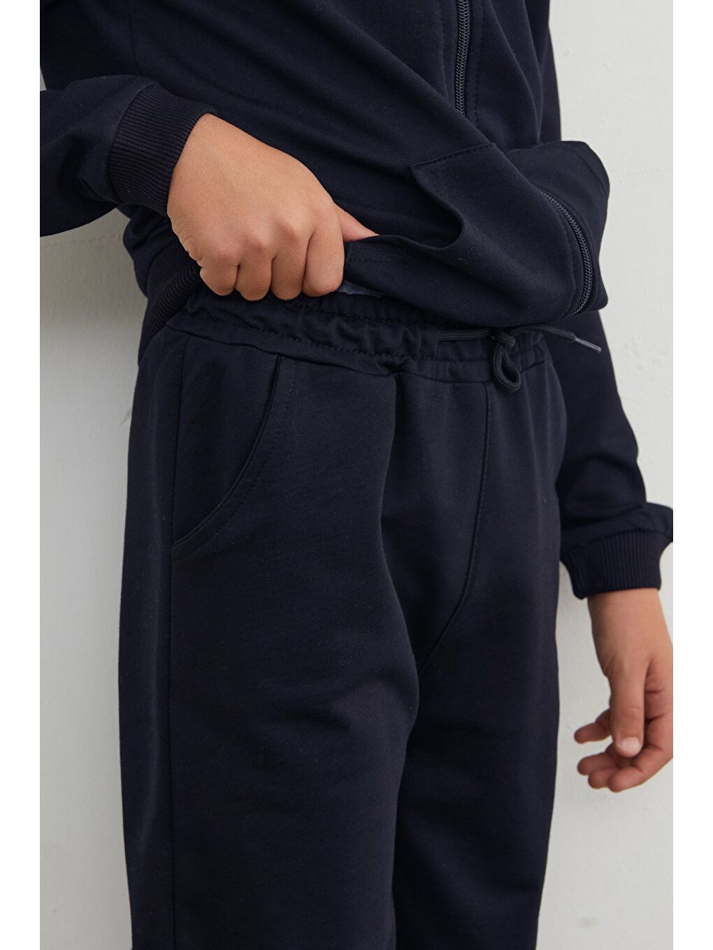 Lacivert Kapüşonlu Fermuarlı Unisex Çocuk Eşofman Takımı-4