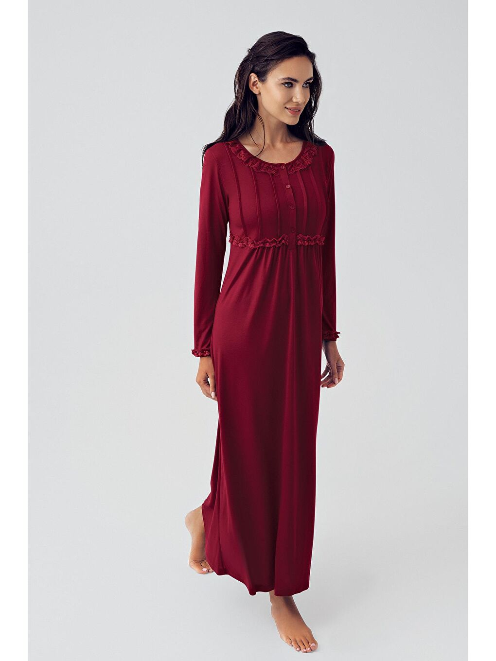 Bordo Düğmeli Uzun Kollu Esnek Viskon Gecelik 15121