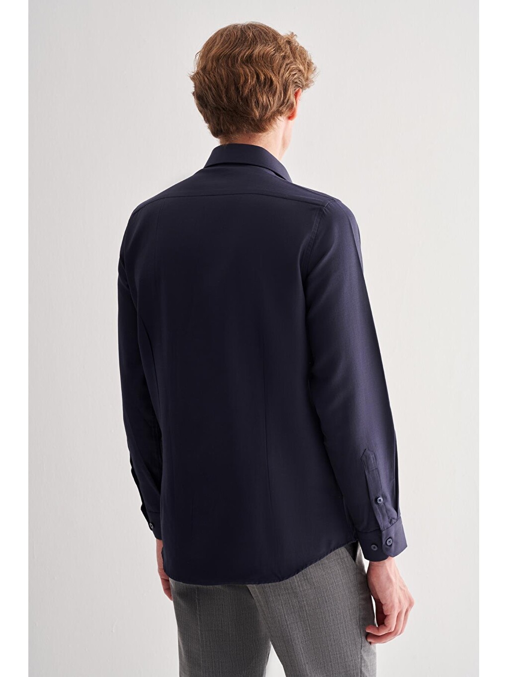 Lacivert Sert Yaka Uzun Kol Slim Fit Pamuklu Gömlek 1004255175-4