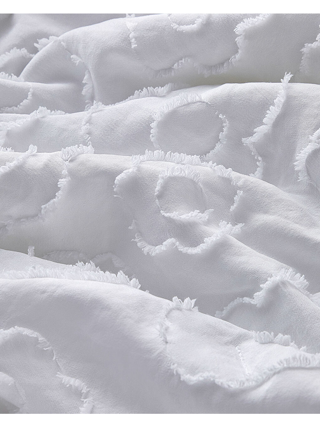 Dainty Bloom Kesmeli Tek Kişilik Yatak Örtüsü Takımı 160x220 cm Beyaz-3