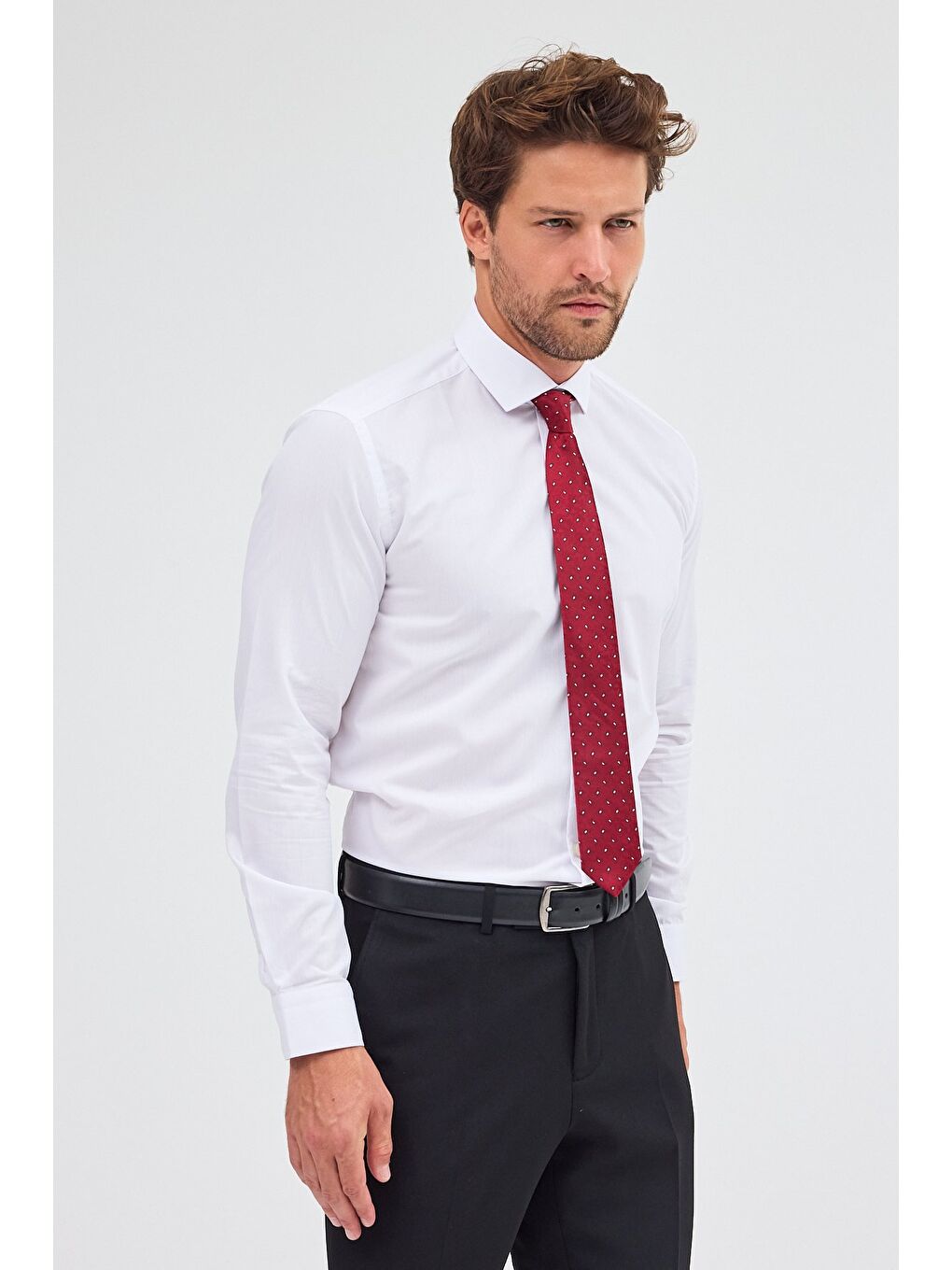 Beyaz Yarım İtalyan Yaka Uzun Kol Easy To Iron Slim Fit Pamuklu Gömlek 1004255301-4