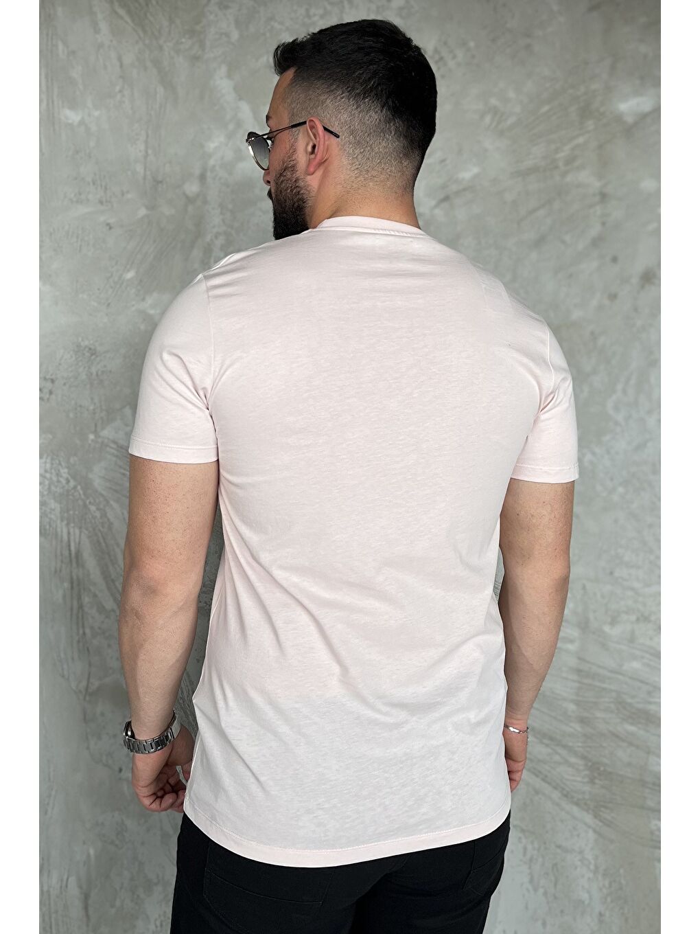 Pembe Erkek Bisiklet Yaka Baskılı Tişört-2