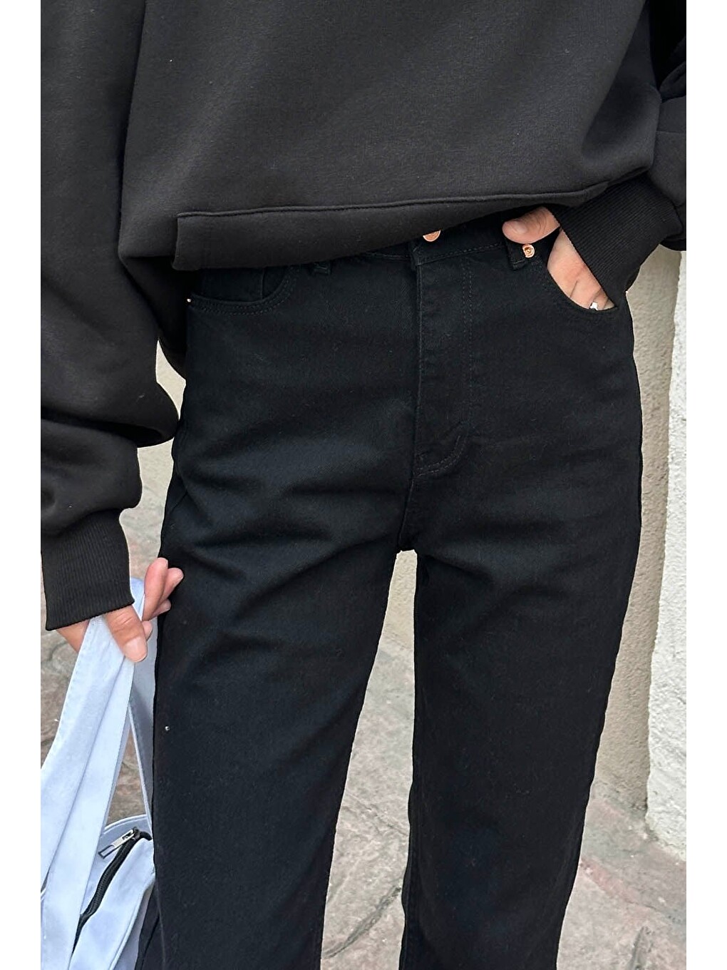 Kesik Paça Fit Jean Siyah-1