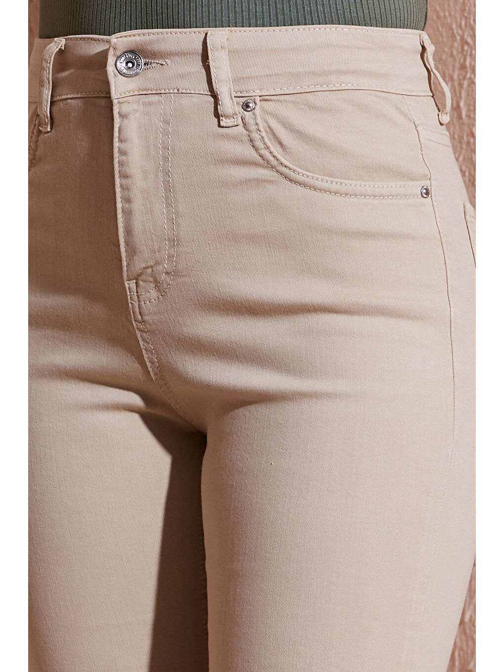 Bej Pamuklu Yüksek Bel Bol Paça Jeans 26Y0294K1-5