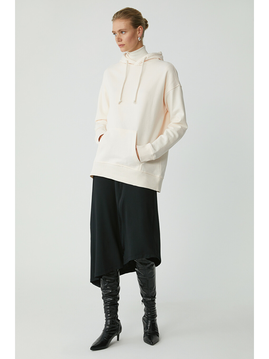 Carly Kadın Içi Polarlı Yumuşacık Kapüşonlu Kanguru Cepli Oversize Fit Ekru Sweatshirt-3