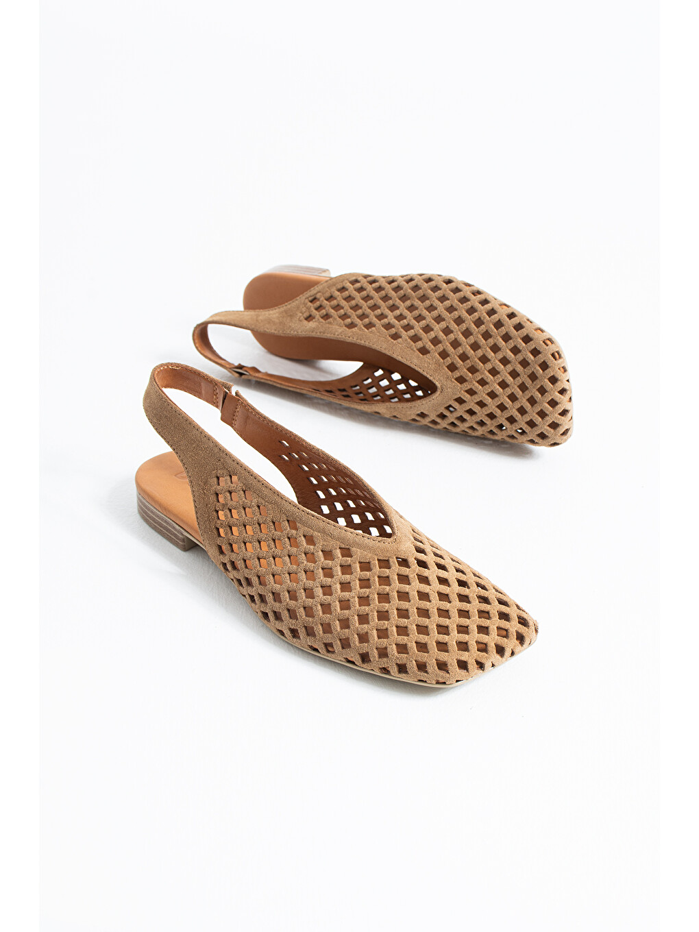 Kahverengi Flavia Hakiki Deri Lazer Kesim Örgü Desenli Slingback Kadın Sandalet Babet-2