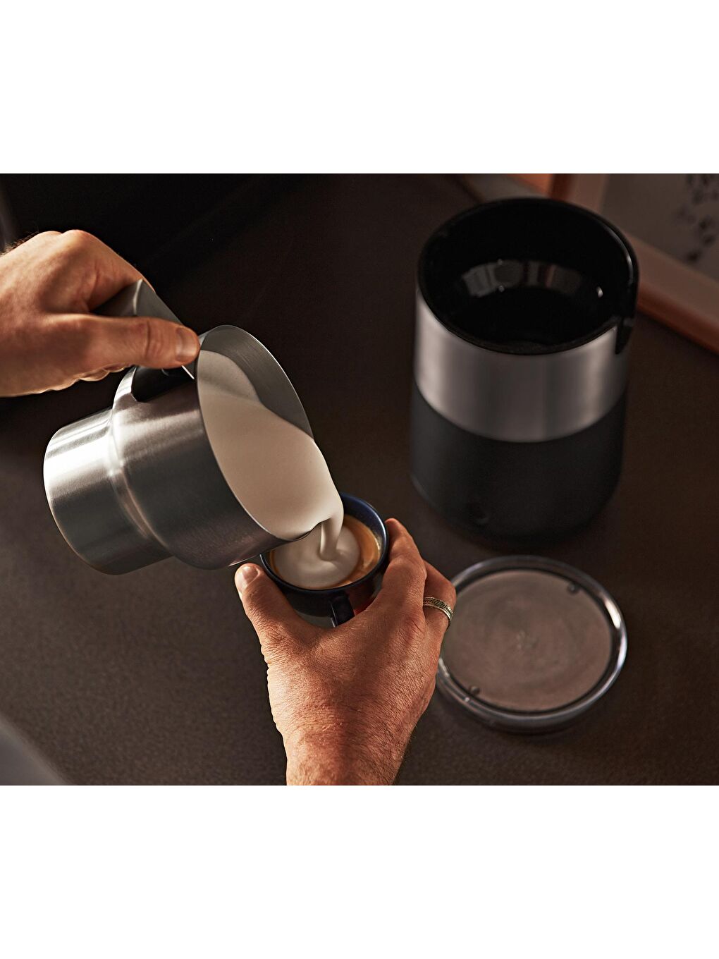 İndüksiyonlu Süt Köpürtücü, Siyah-1