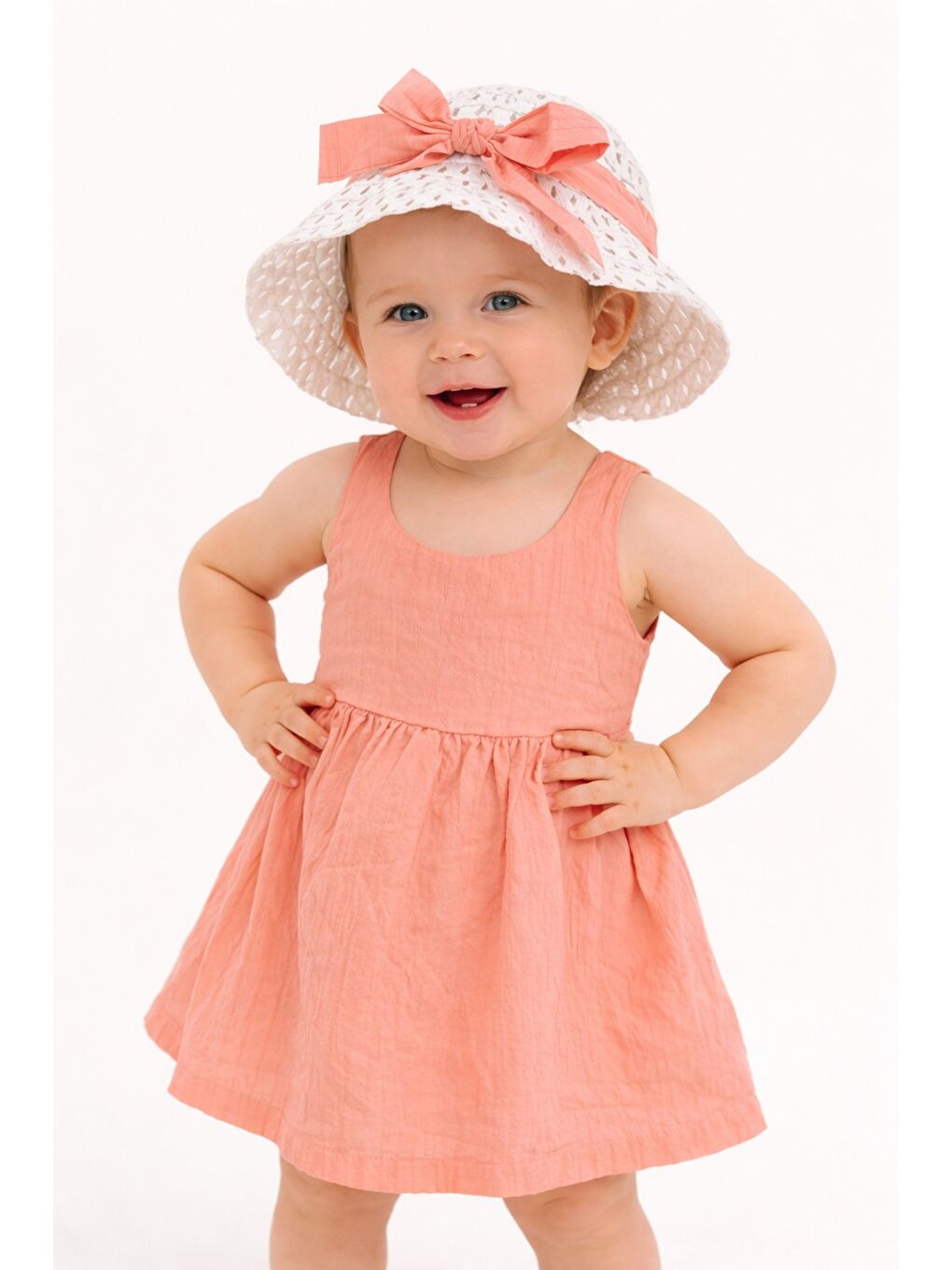 Pembe Tatlı Kız Bebek Yazlık Fiyonklu Şapkalı Pamuklu 2'li elbise-3