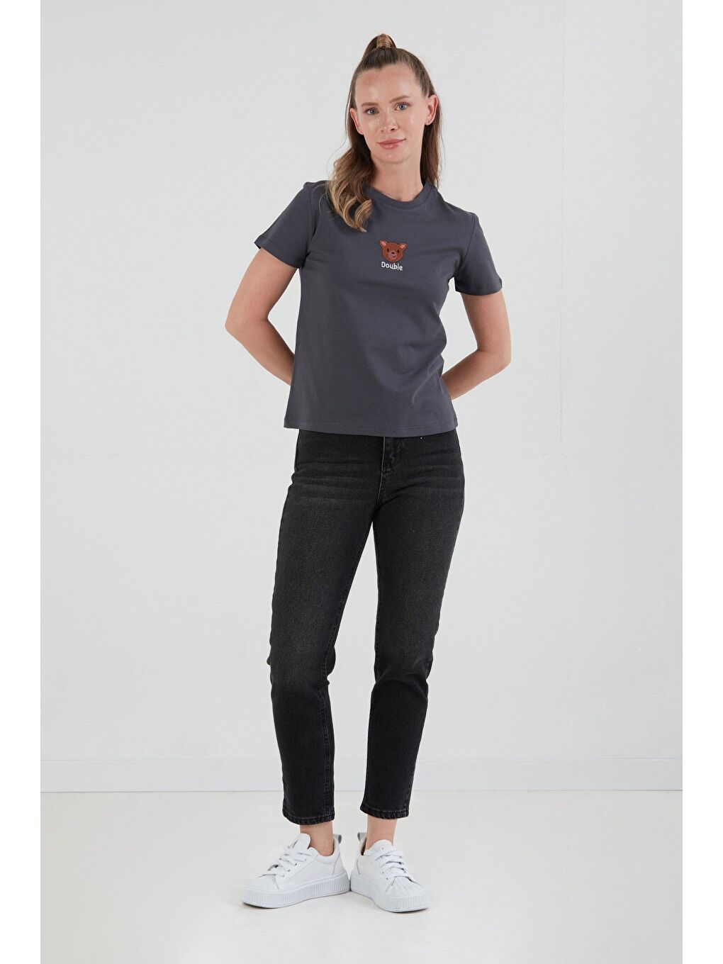 Gri Ayıcık Ve Yazı Nakışlı Tişört-1