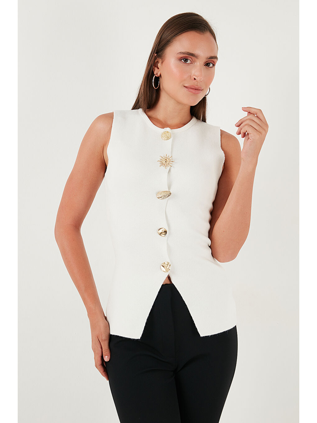 Ekru Premium Regular Fit Bisiklet Yaka Düğme Detaylı Yelek 680YE00043-3