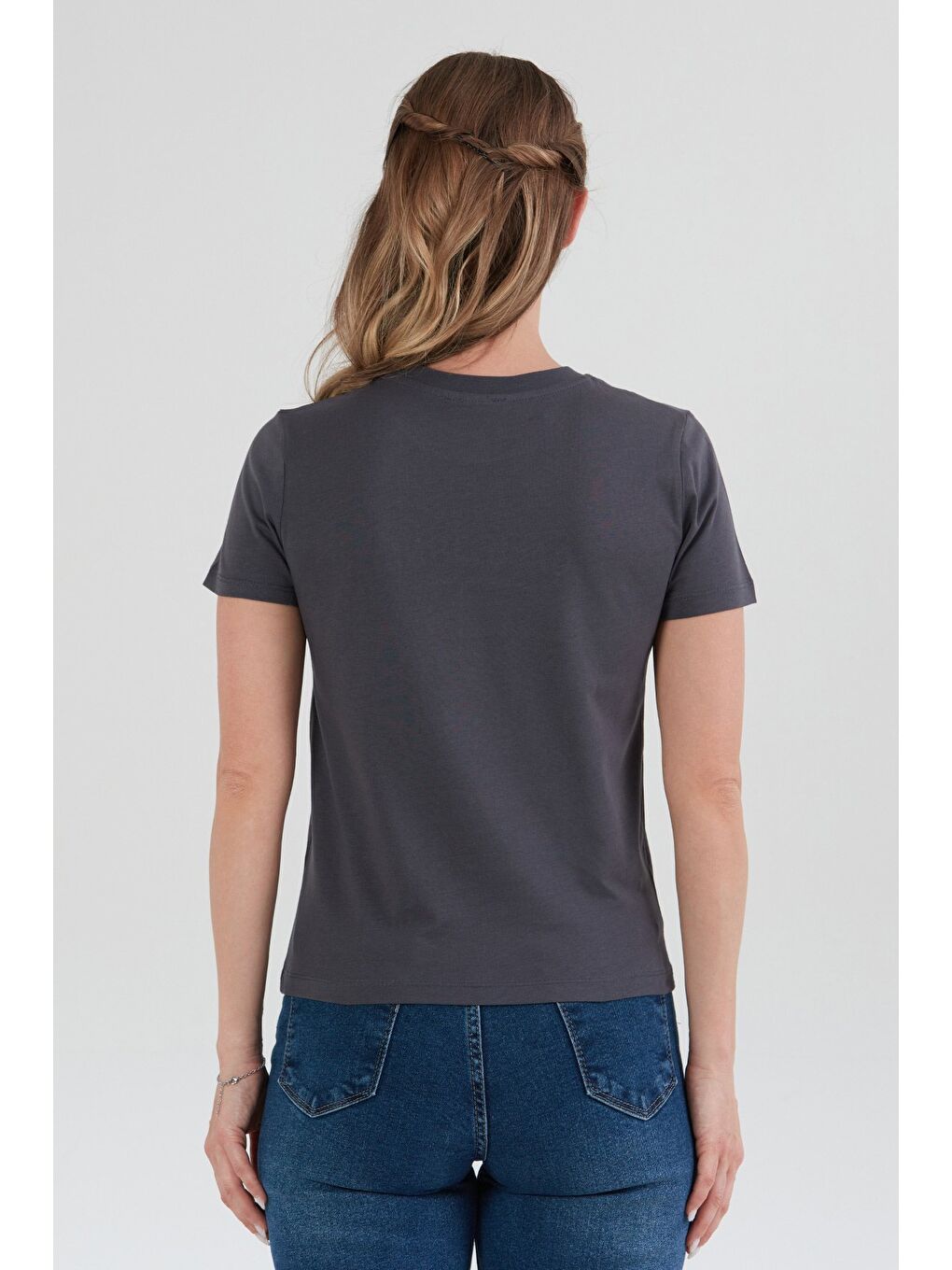 Antrasit California Kabartma Baskılı Bisiklet Yaka Tişört-3