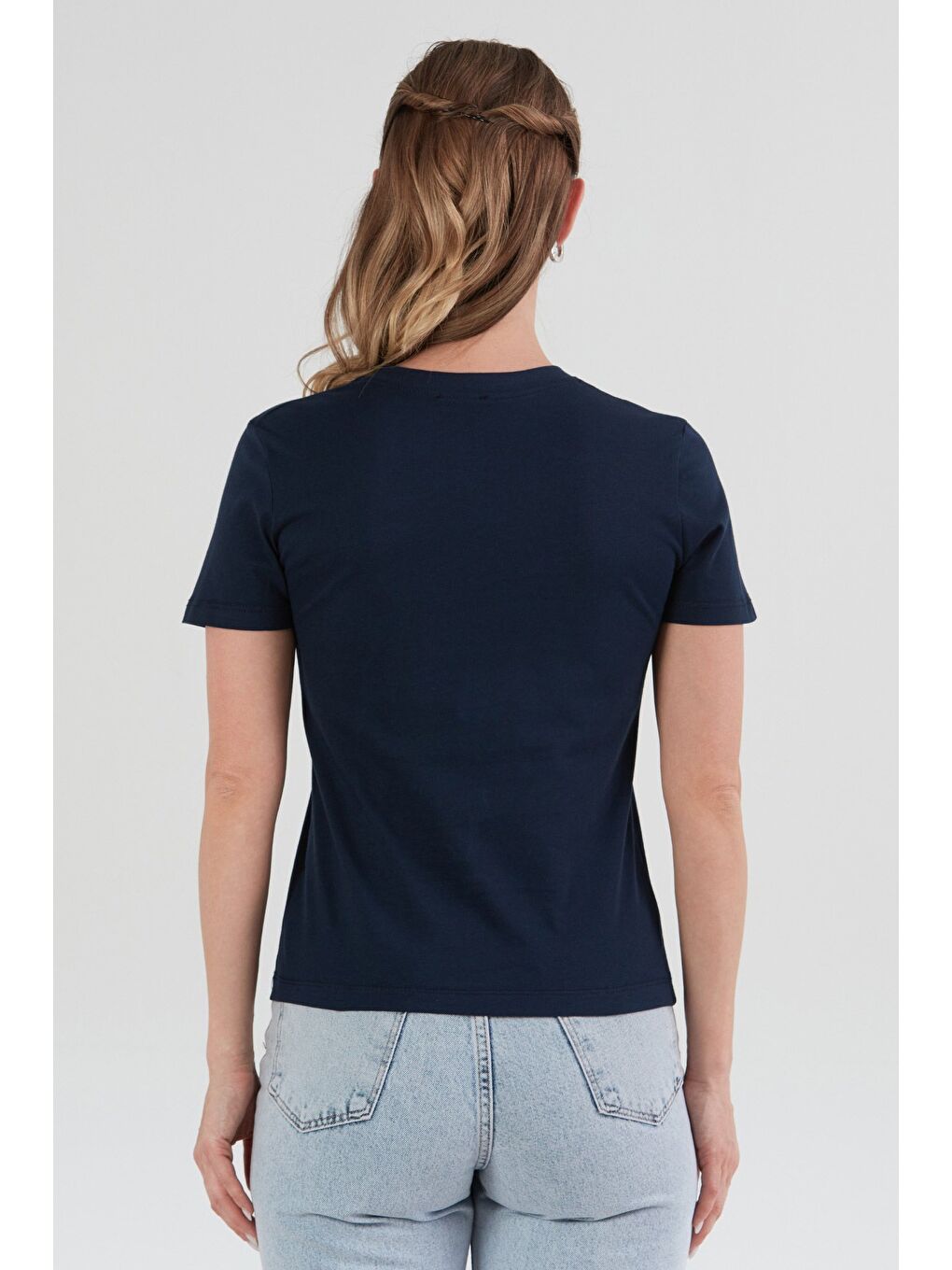 Lacivert Kiraz Ve Fiyonk Baskılı Bisiklet Yaka Tişört-3