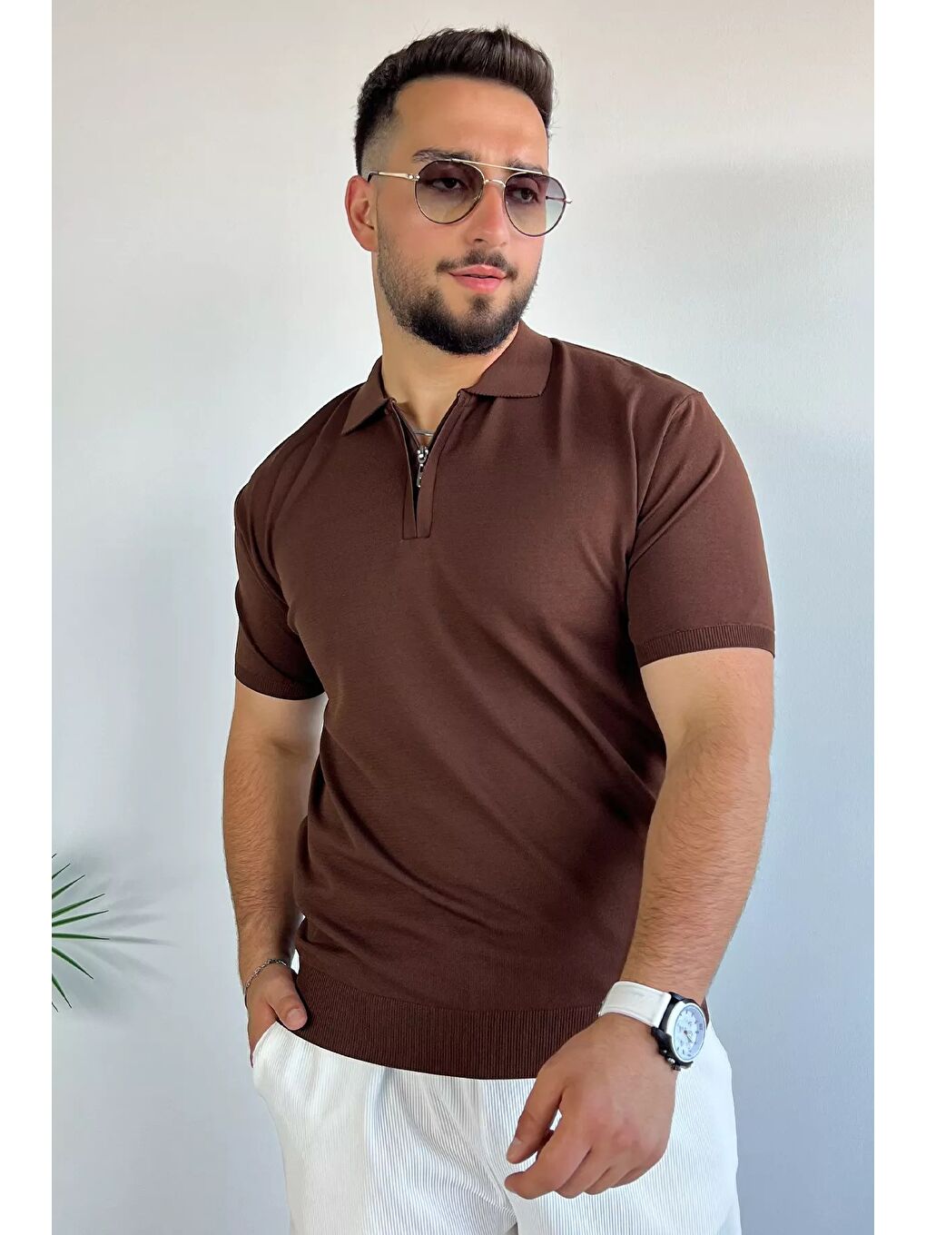 Kahverengi Polo Yaka Yarım Fermuarlı Elastanlı Erkek Tişört