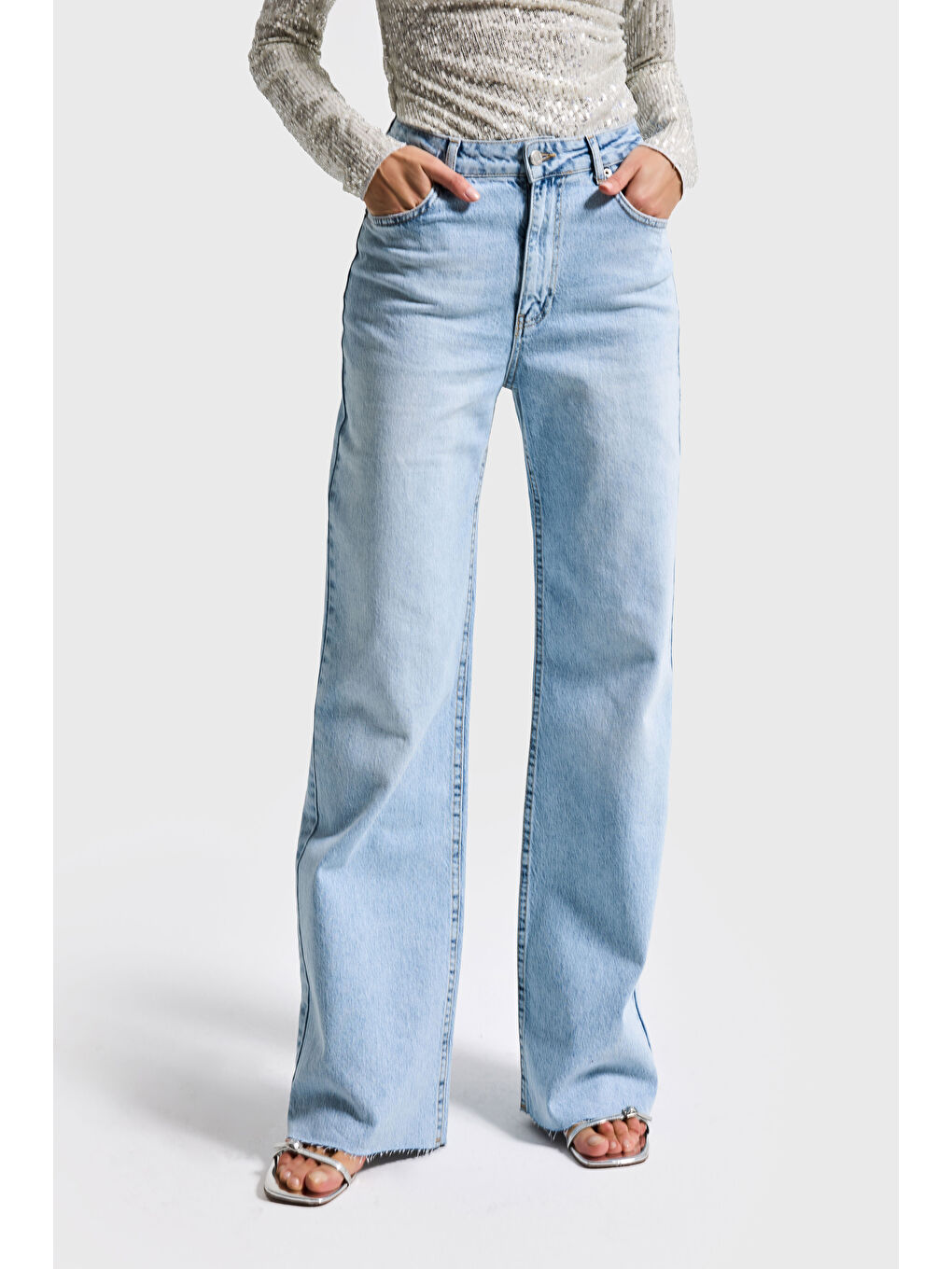 Mavi Kadın Ice 4s6-3 Straight Fit Yüksek Bel Elastan Kumaş Paça Dikişsiz Denim Jean