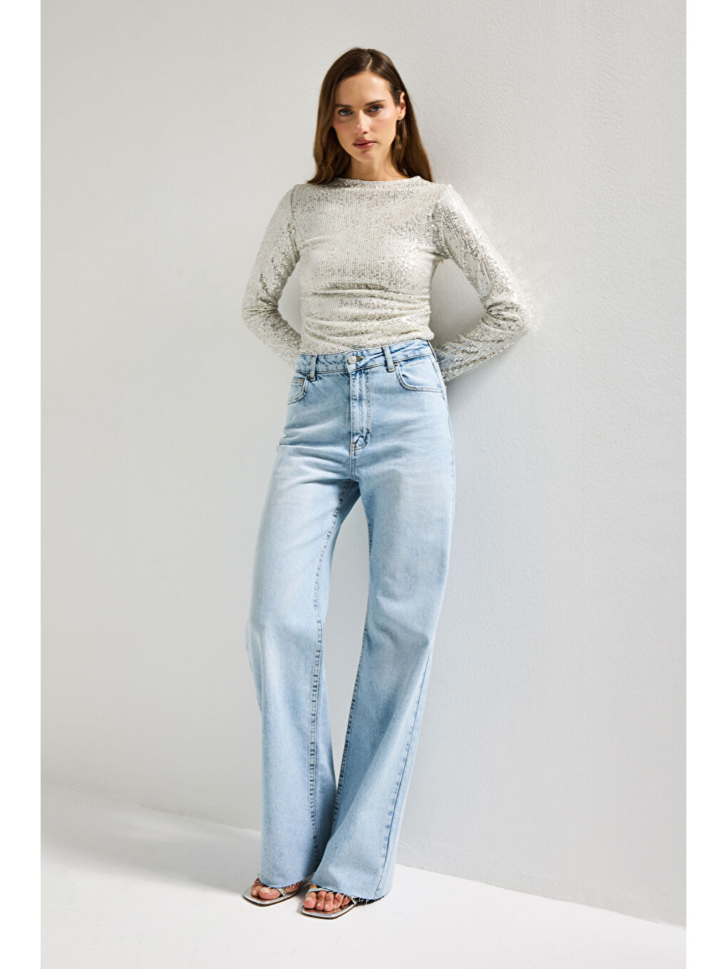 Mavi Kadın Ice 4s6-3 Straight Fit Yüksek Bel Elastan Kumaş Paça Dikişsiz Denim Jean-1