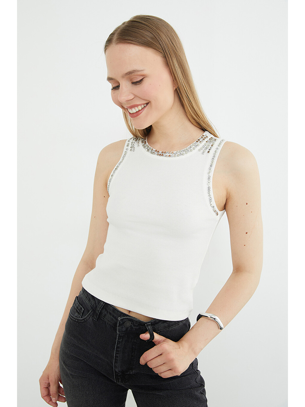 Ekru Taşlı Fitilli Bisiklet Yaka Slim Fit Bluz-2