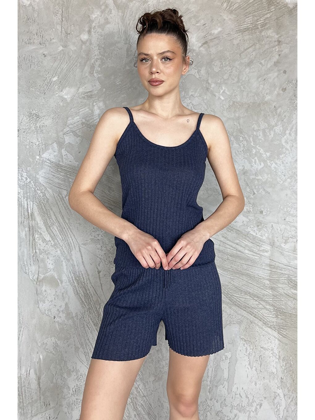 Lacivert Kadın Kendinden Çizgi Desenli Şortlu İkili Takım-1