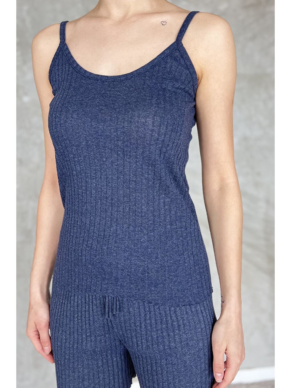 Lacivert Kadın Kendinden Çizgi Desenli Şortlu İkili Takım-3