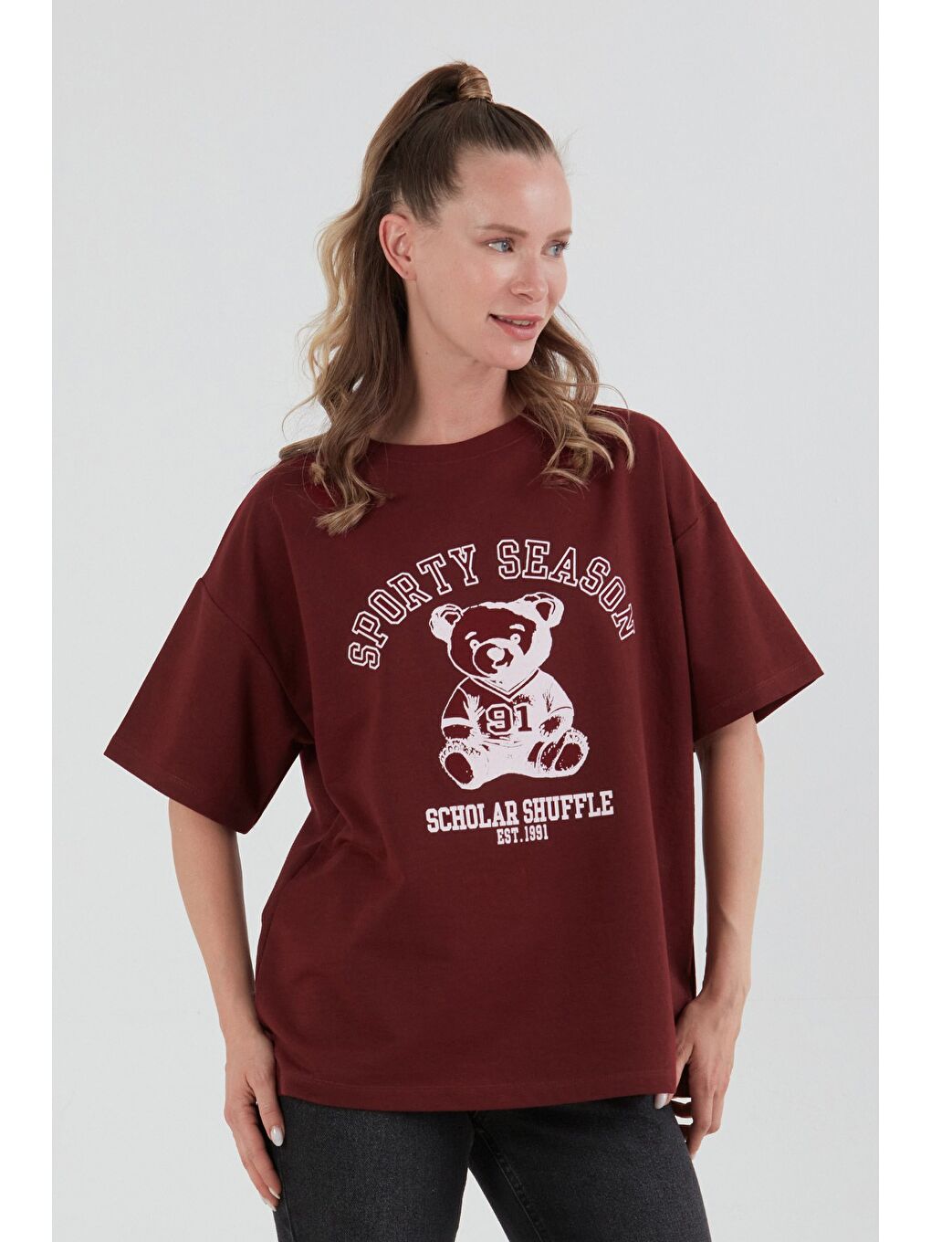 Bordo Ayıcık Baskılı Oversize Tişört-2