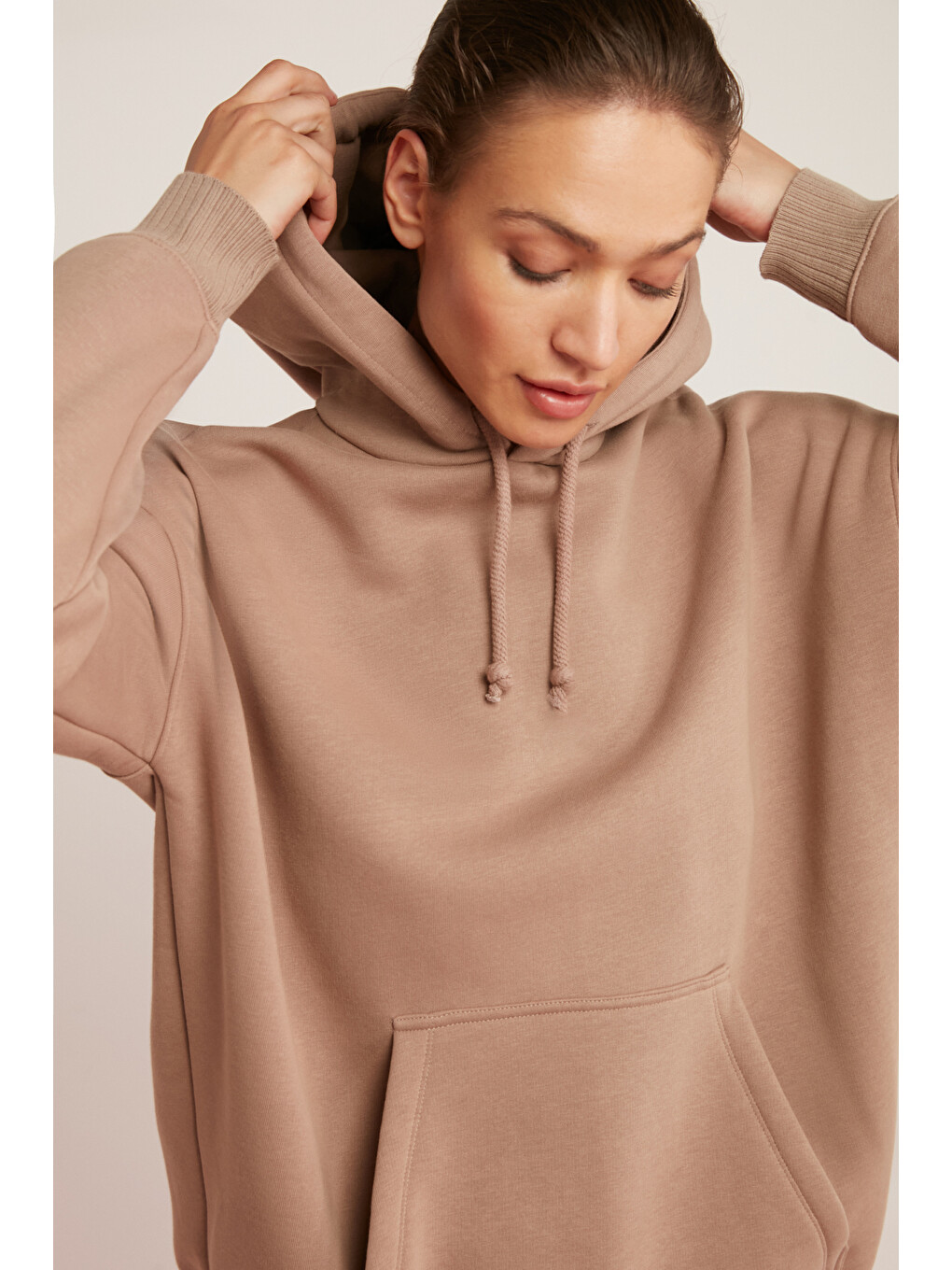 Carly Kadın Içi Polarlı Yumuşacık Kapüşonlu Kanguru Cepli Oversize Fit Pembe Sweatshirt-3