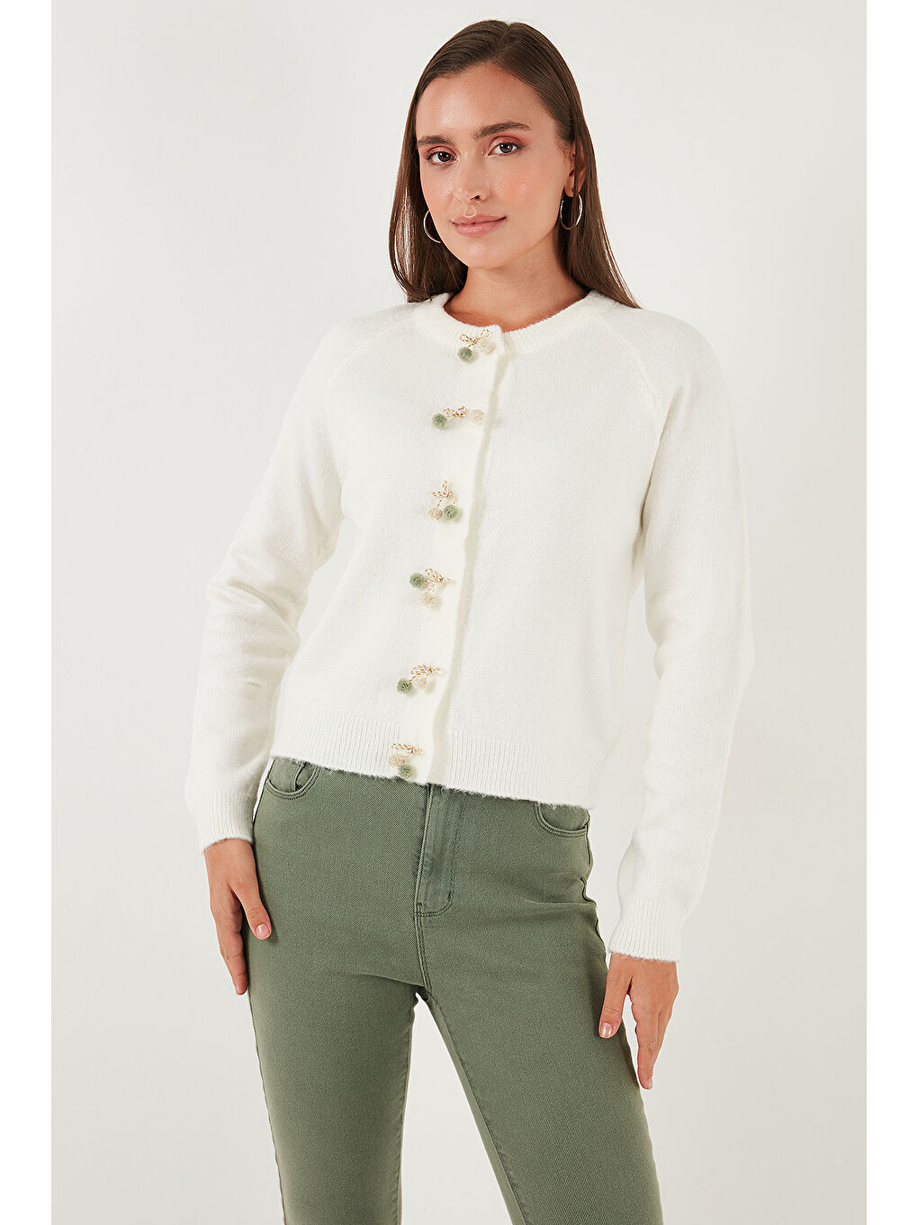 Ekru Premium Regular Fit Bisiklet Yaka Fiyonk Detaylı Hırka 6802939-4