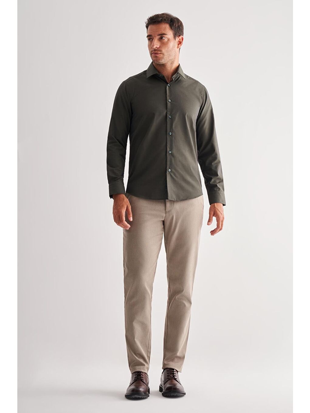 Haki Sert Yaka Filafil Desen Uzun Kol Slim Fit Pamuklu Gömlek 1004255181-1