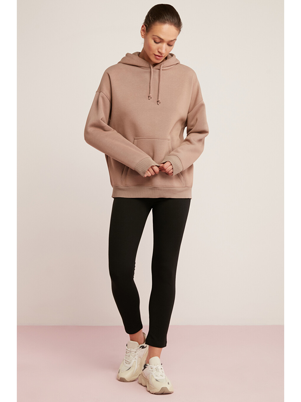 Carly Kadın Içi Polarlı Yumuşacık Kapüşonlu Kanguru Cepli Oversize Fit Pembe Sweatshirt-4
