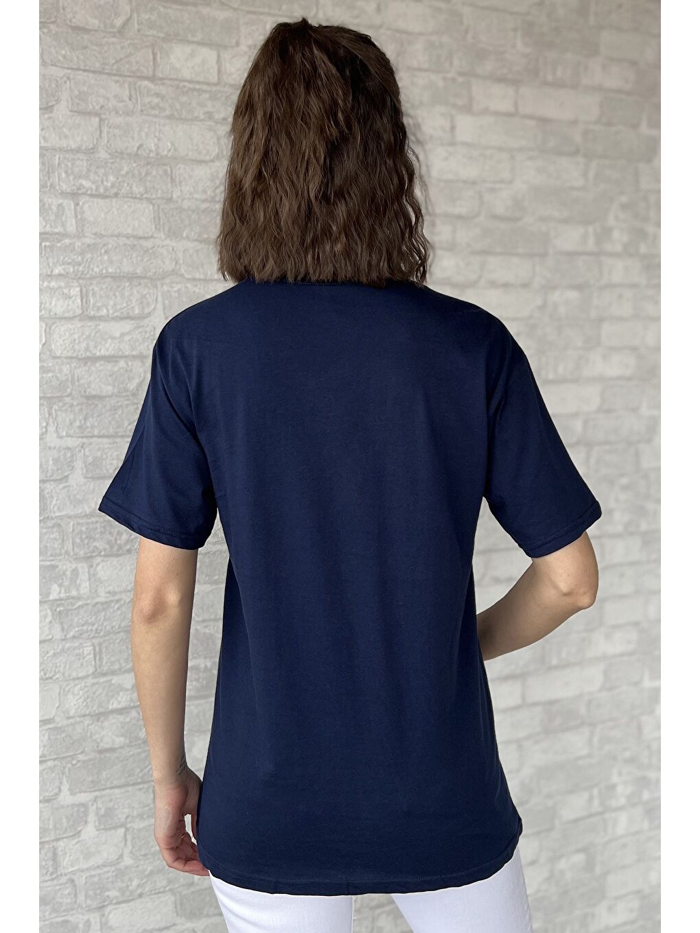 Lacivert Bisiklet Yaka Baskılı Taşlı Kadın Tişört-2