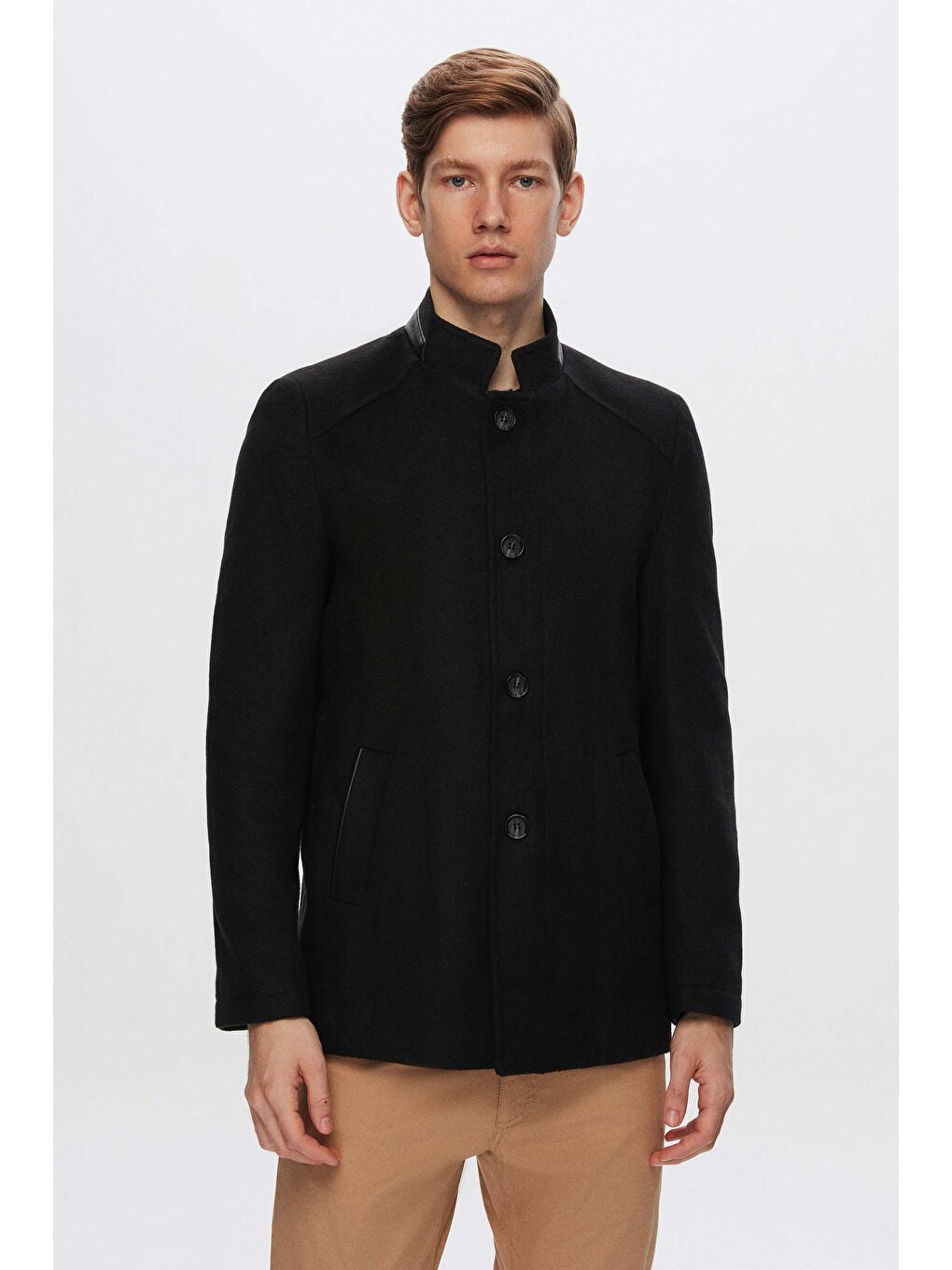 Regular Fit Siyah Dik Yaka Kaşe Kaban-1