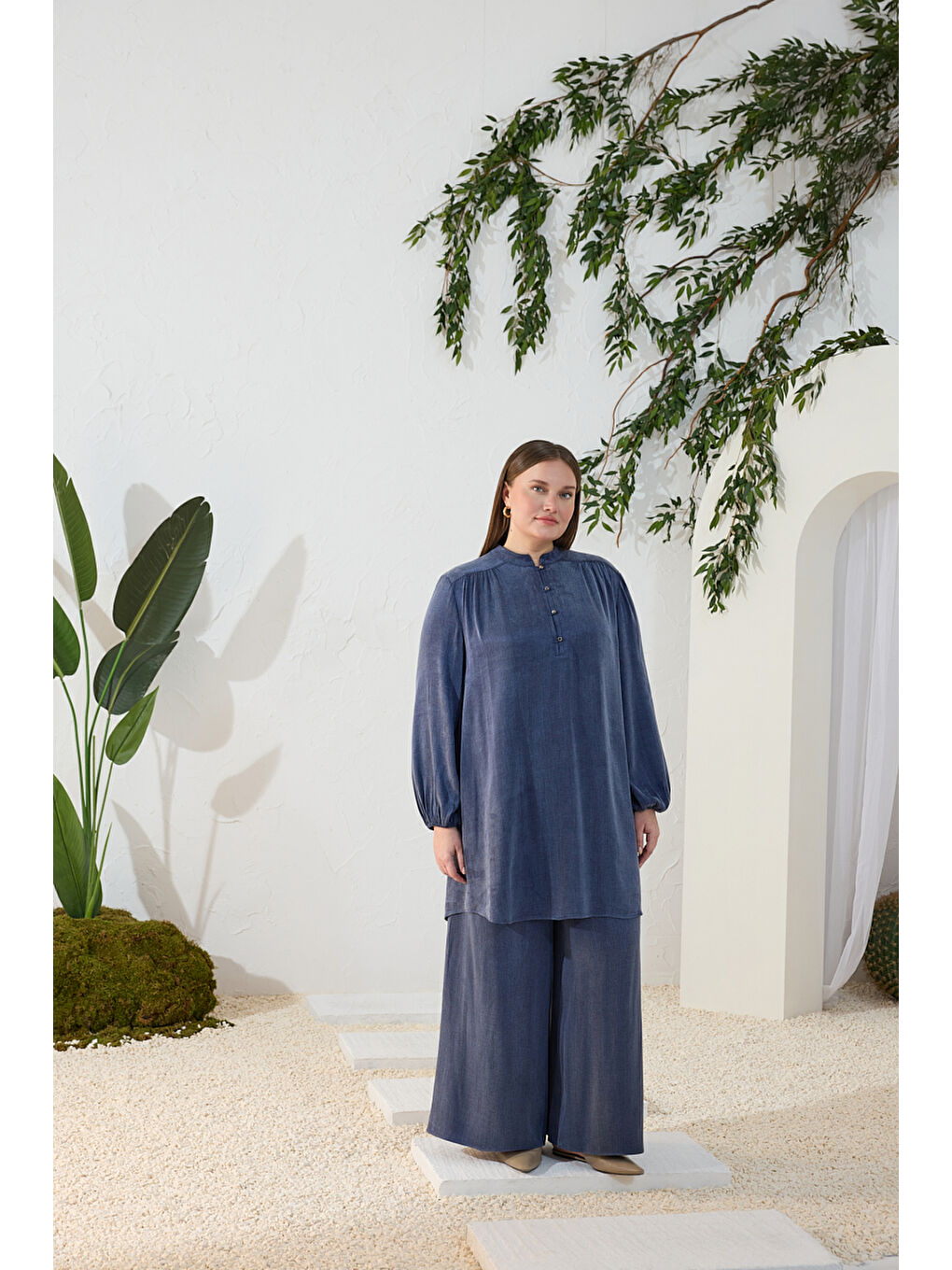 Lacivert Büzgü Lastik Detaylı Tunik