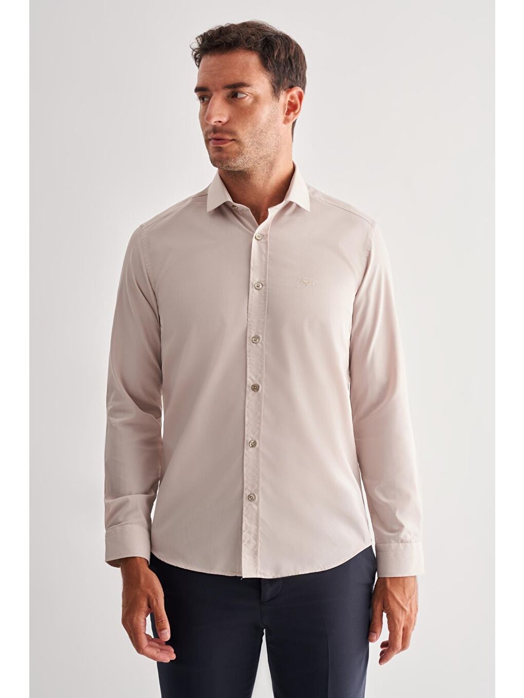 Koyu Bej Yarım İtalyan Yaka Uzun Kol Slim Fit Pamuklu Gömlek 1004255180-2