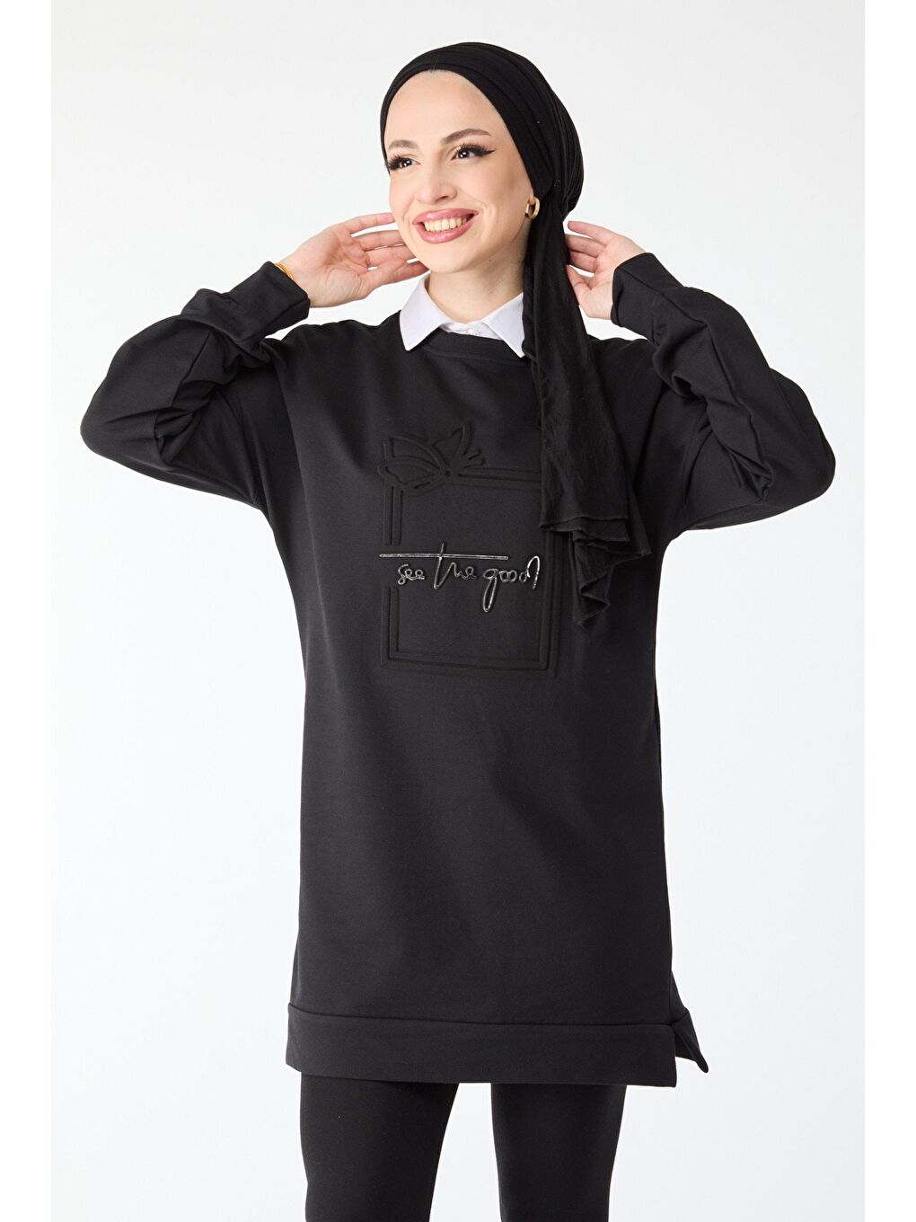 Bisiklet Yaka Kadın Siyah Baskılı Uzun Kollu Sweatshirt - 24422-1