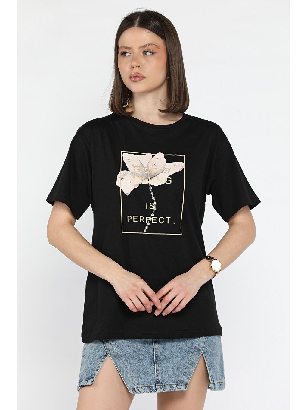 Siyah Bisiklet Yaka Taş Detaylı Baskılı Kadın Tişört