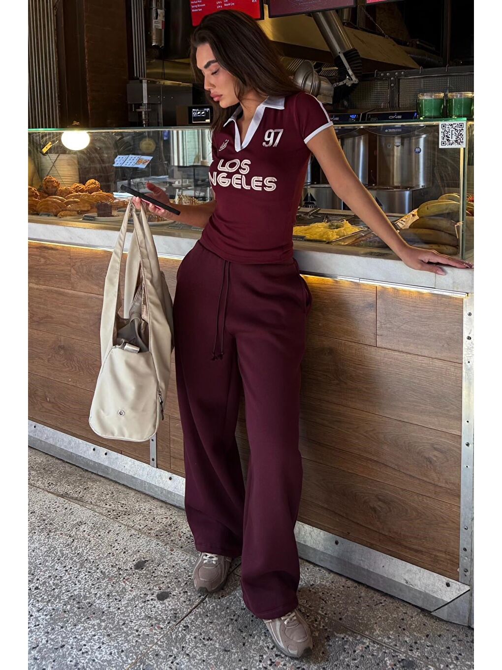 Bordo Baskılı Polo Yaka Slim Fit Kadın Tişört Mg2689-6