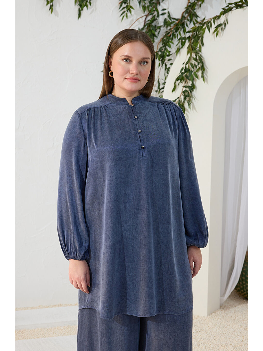 Lacivert Büzgü Lastik Detaylı Tunik-2