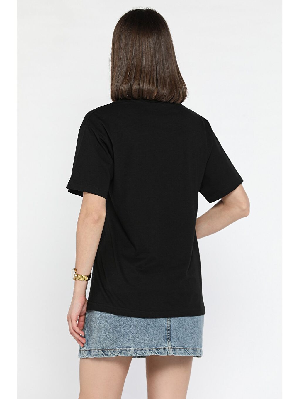 Siyah Bisiklet Yaka Taş Detaylı Baskılı Kadın Tişört-2