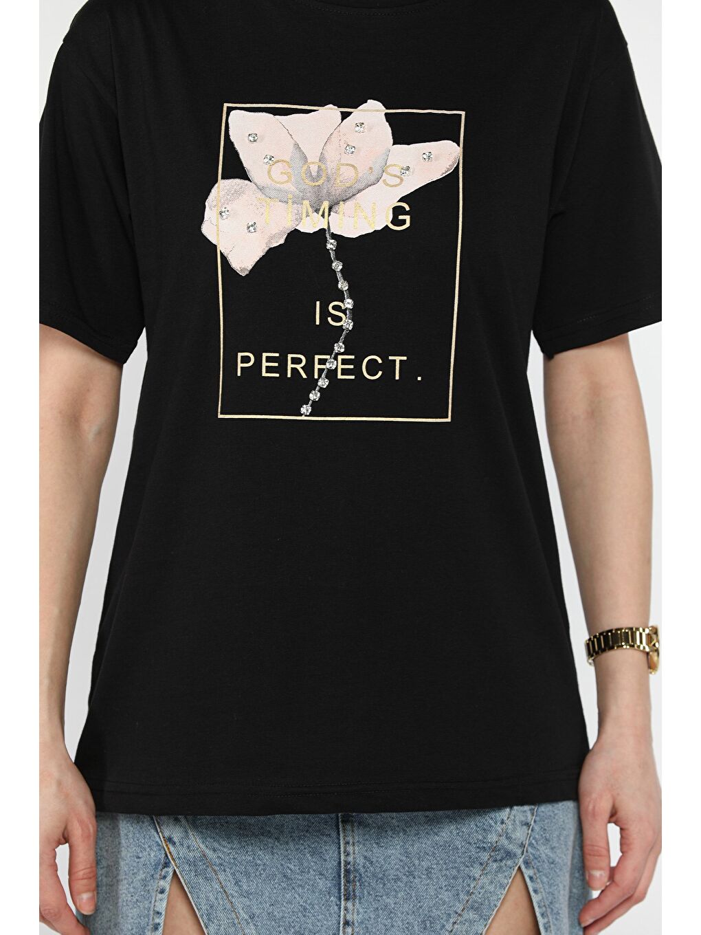 Siyah Bisiklet Yaka Taş Detaylı Baskılı Kadın Tişört-3