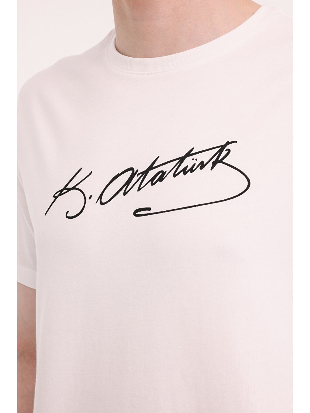 UL 11ATA-Y50 5FX Beyaz Unisex Kısa Kol T-Shirt-3