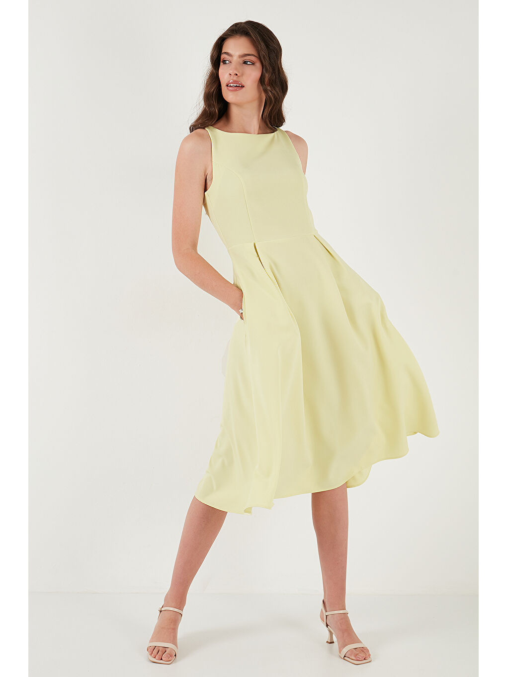 Sarı Bisiklet Yaka Cepli Pileli Midi Kadın Elbise 6051963-2