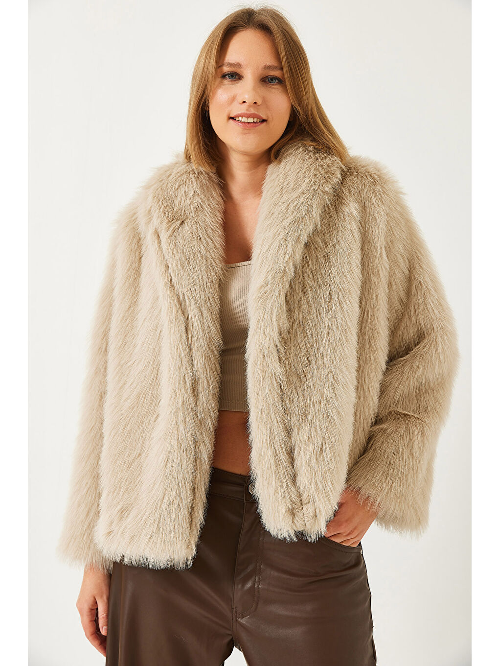 Bej Kadın Premium Suni Kürk Ceket-2