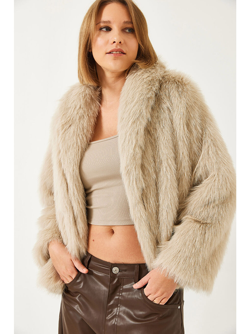 Bej Kadın Premium Suni Kürk Ceket-3