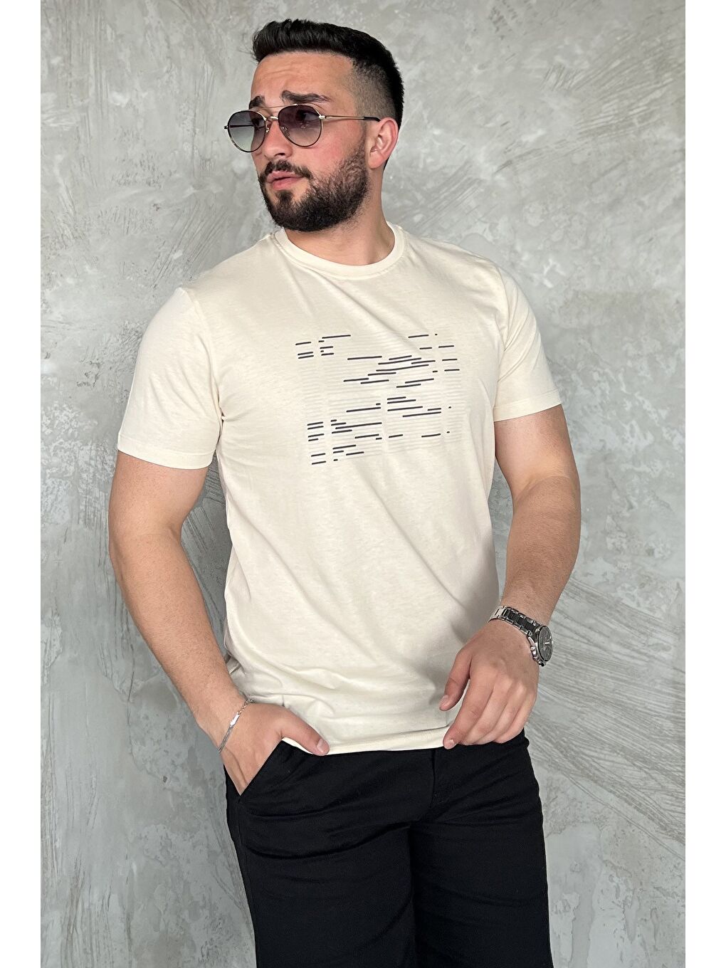 Bej Bisiklet Yaka Ön Baskılı Erkek Tişört-1